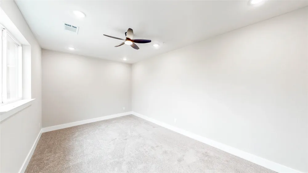 3709 Bonnie Brae Street Denton, TX 76226