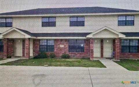 1010 Lansberry Court #B