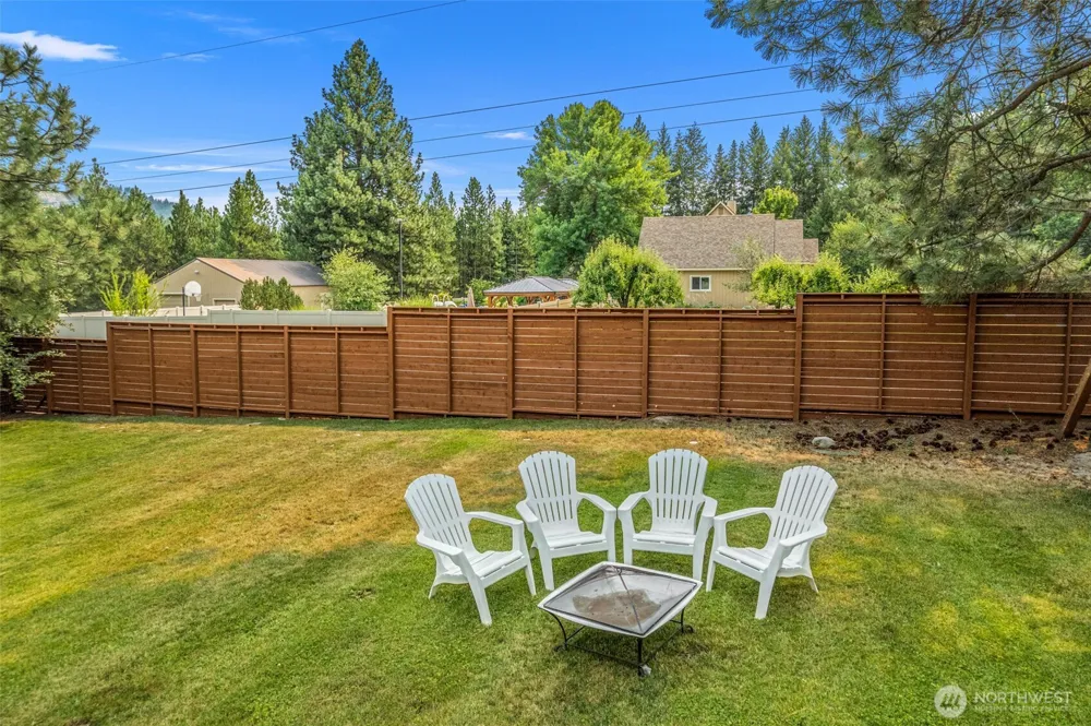 17993 River Road Leavenworth, WA 98826