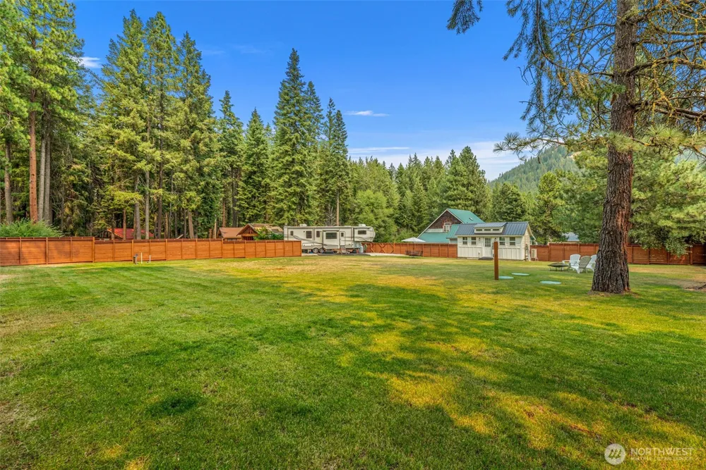 17993 River Road Leavenworth, WA 98826