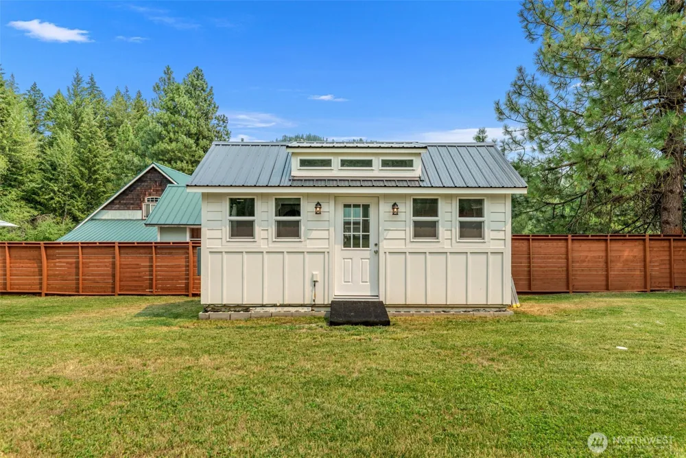 17993 River Road Leavenworth, WA 98826