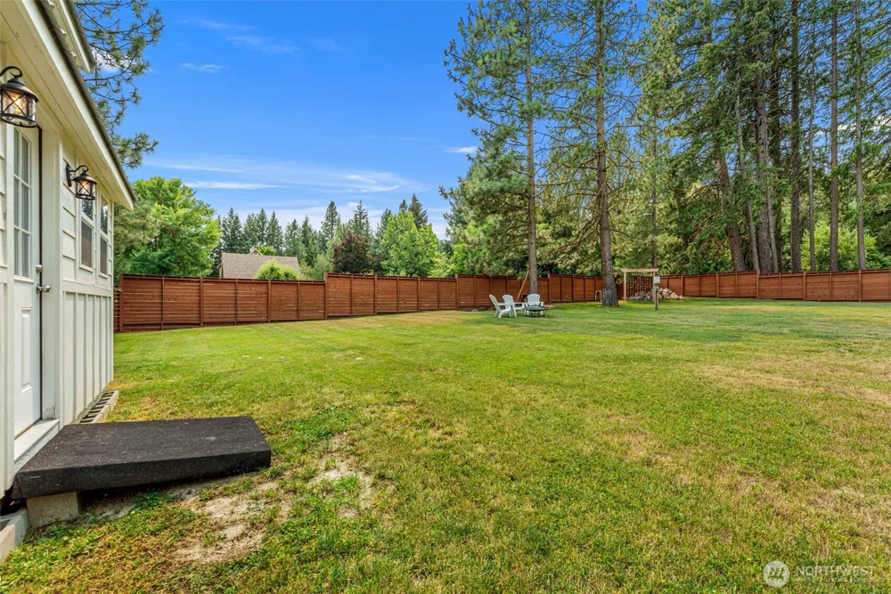 17993 River Road Leavenworth, WA 98826