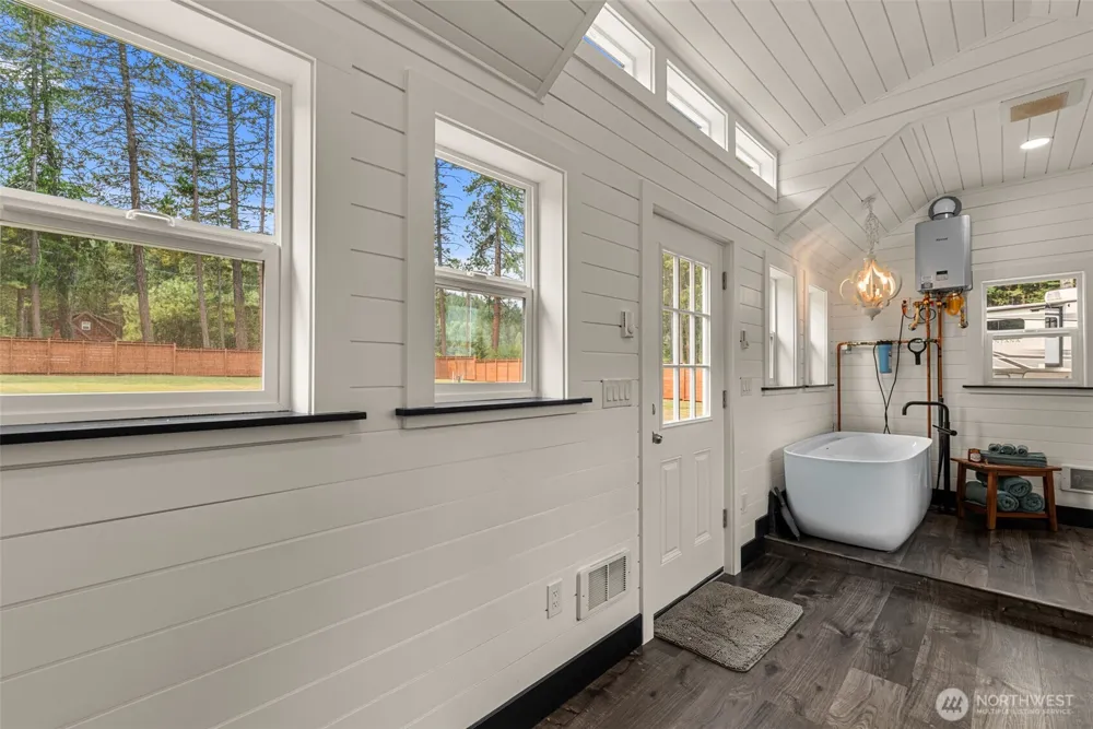 17993 River Road Leavenworth, WA 98826