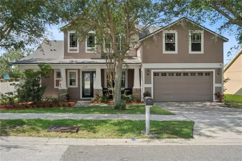 1727 SOUTHERN OAK LOOP