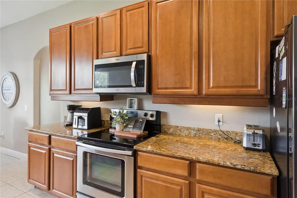 1727 SOUTHERN OAK LOOP Minneola, FL 34715