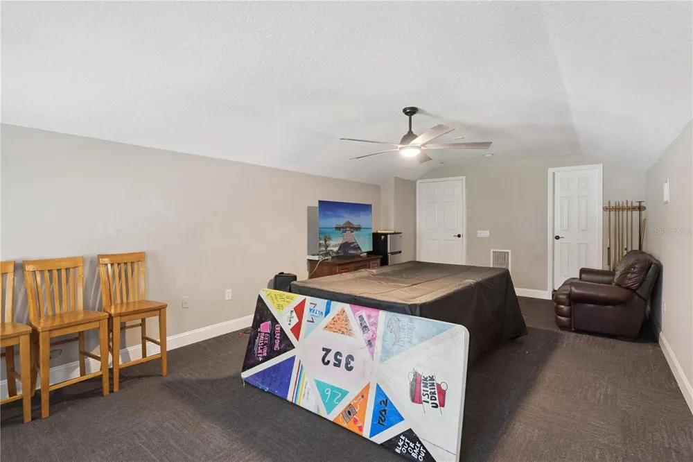 1727 SOUTHERN OAK LOOP Minneola, FL 34715