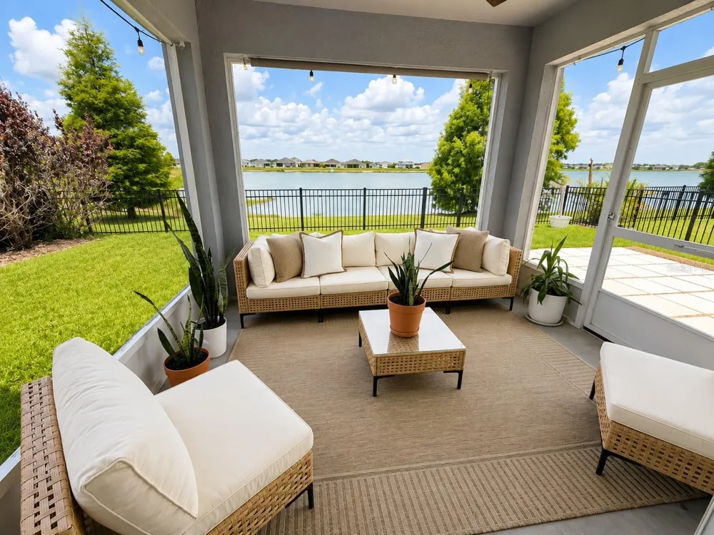5267 WHITE EGRET LANE Lakeland, FL 33811