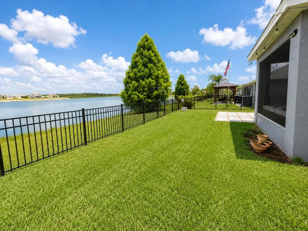 5267 WHITE EGRET LANE Lakeland, FL 33811