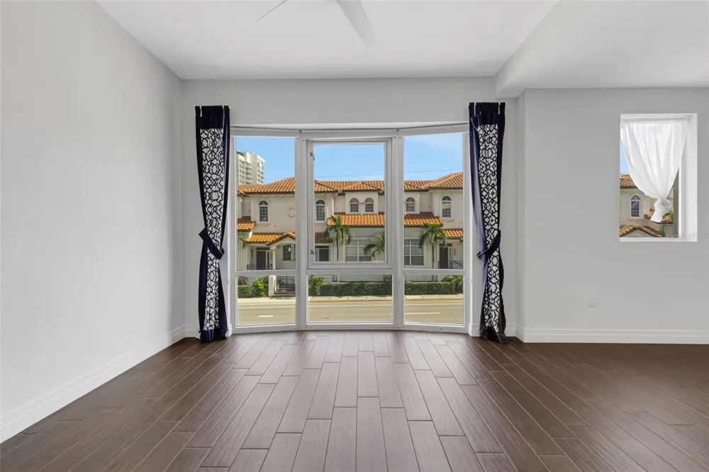235 COCOANUT AVENUE #108B Sarasota, FL 34236