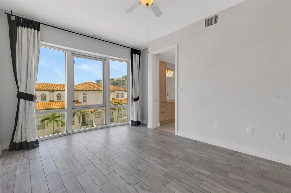 235 COCOANUT AVENUE #108B Sarasota, FL 34236
