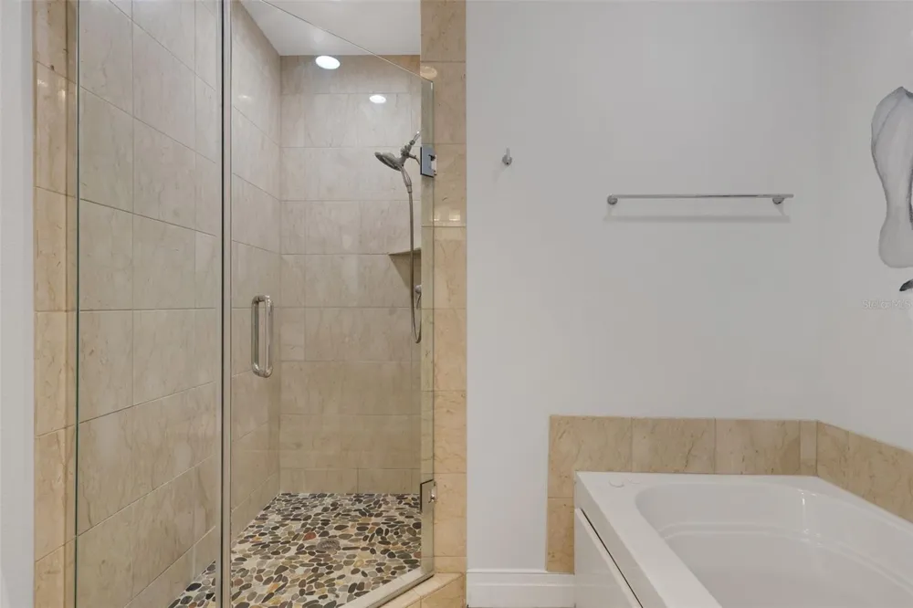 235 COCOANUT AVENUE #108B Sarasota, FL 34236