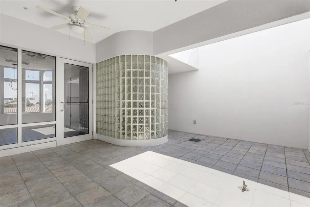 235 COCOANUT AVENUE #108B Sarasota, FL 34236