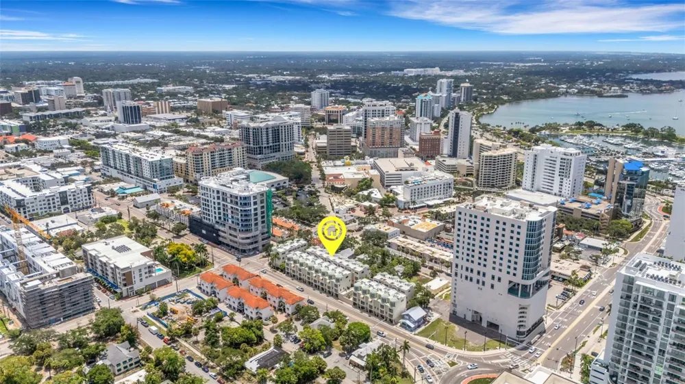 235 COCOANUT AVENUE #108B Sarasota, FL 34236