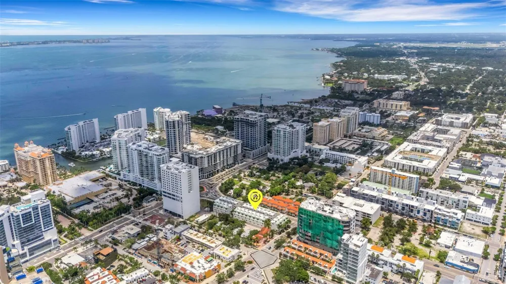 235 COCOANUT AVENUE #108B Sarasota, FL 34236