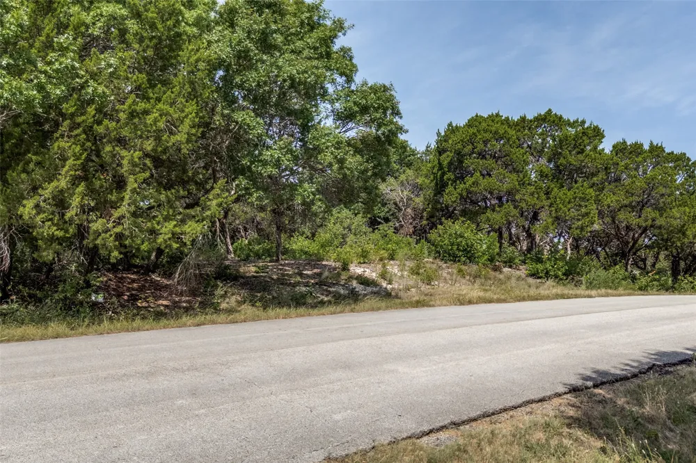 7 Mobley Road Cedar Hill, TX 75104