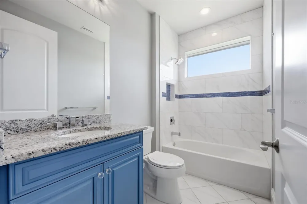 12102 MONTALCINO CIRCLE Windermere, FL 34786