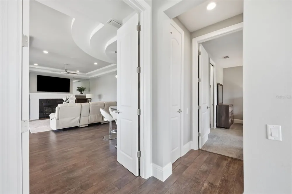 12102 MONTALCINO CIRCLE Windermere, FL 34786