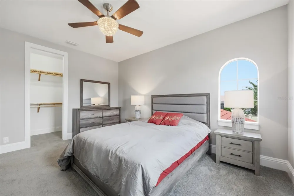 12102 MONTALCINO CIRCLE Windermere, FL 34786