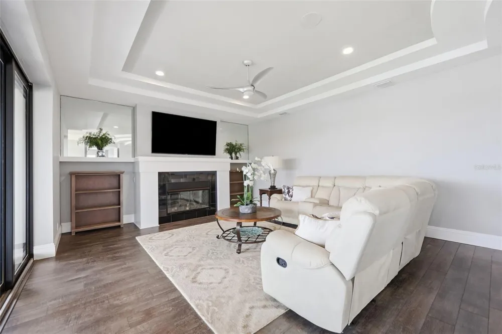 12102 MONTALCINO CIRCLE Windermere, FL 34786