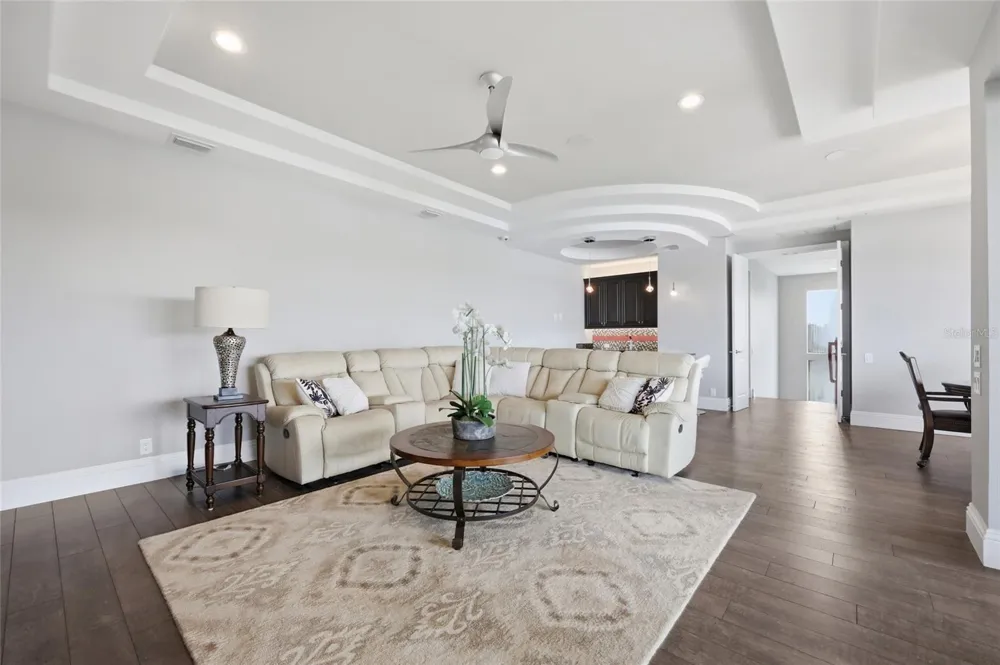 12102 MONTALCINO CIRCLE Windermere, FL 34786