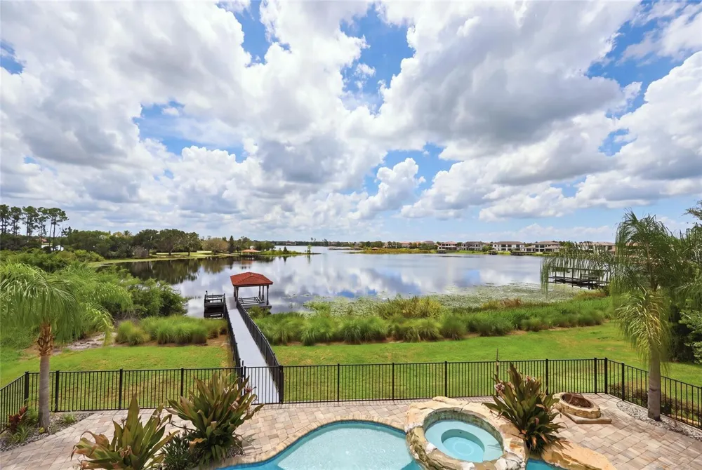 12102 MONTALCINO CIRCLE Windermere, FL 34786