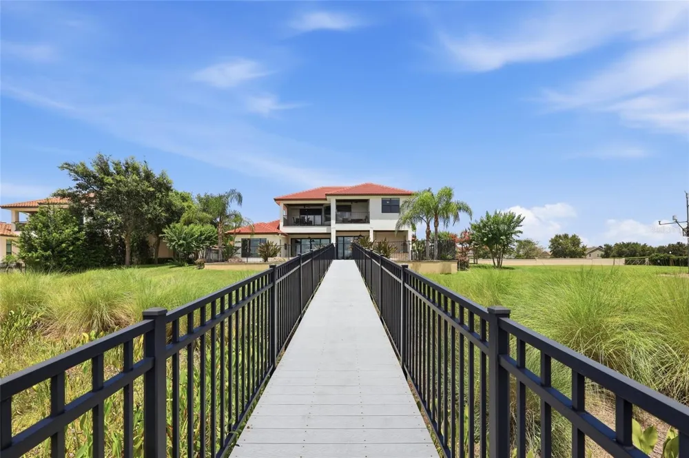 12102 MONTALCINO CIRCLE Windermere, FL 34786
