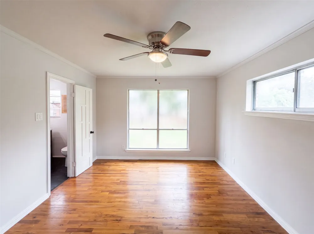 8839 Sweetwater Drive Dallas, TX 75228