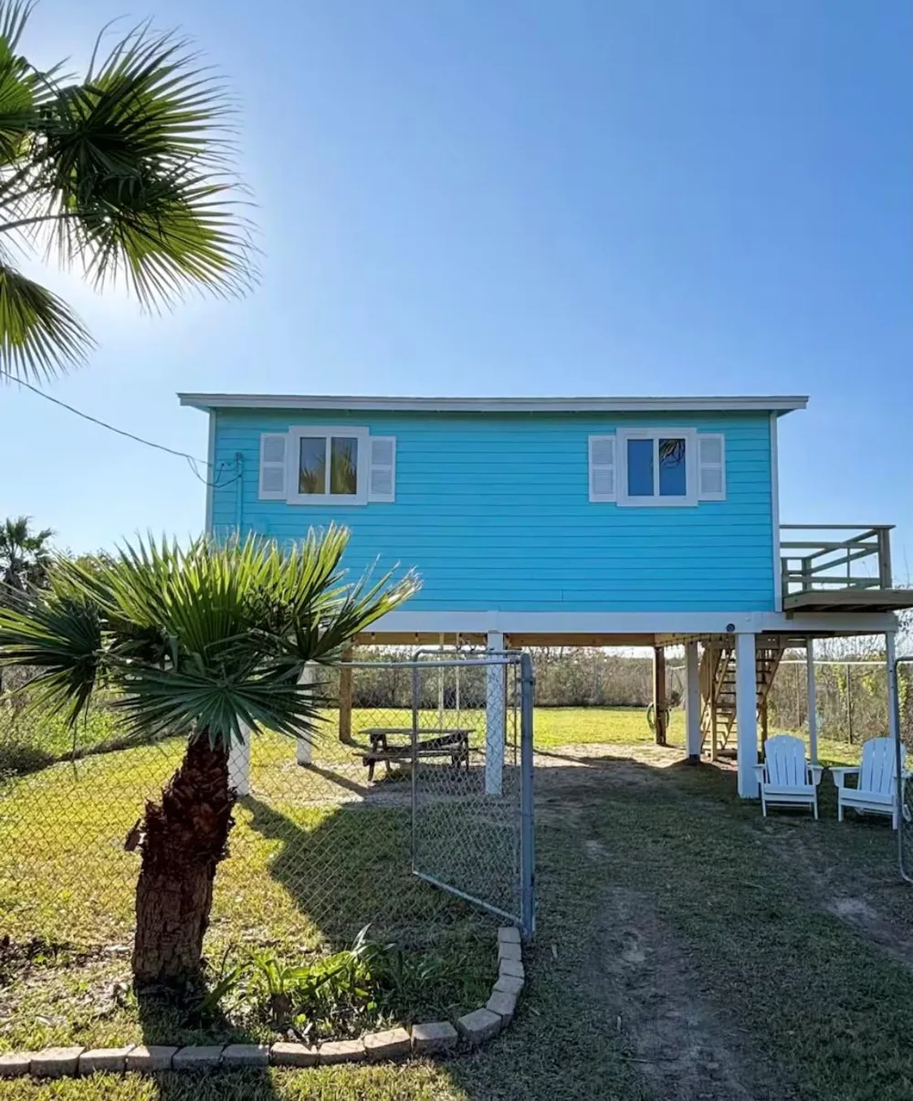 1337 Trinidad Lane Port Bolivar, TX 77650