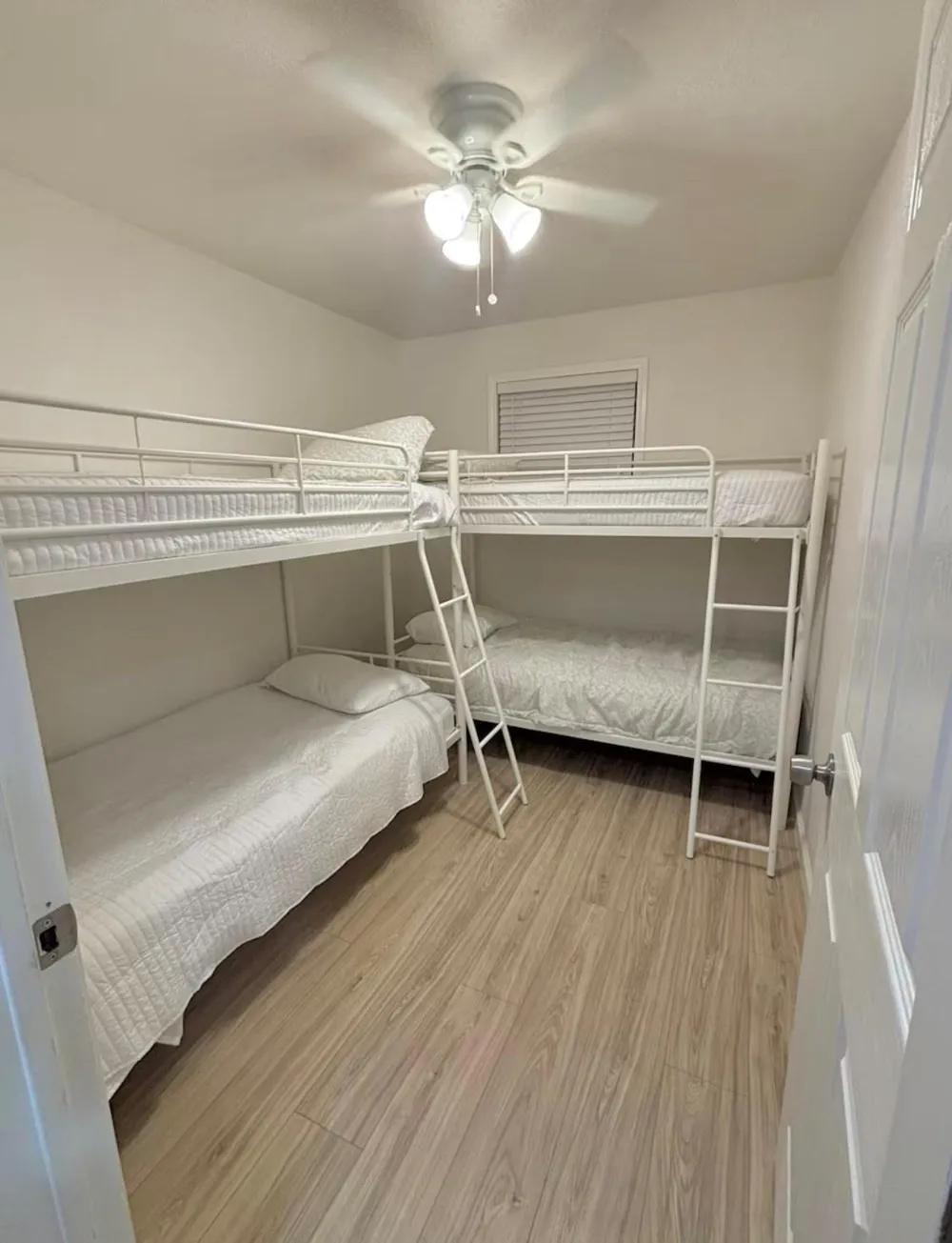 1337 Trinidad Lane Port Bolivar, TX 77650