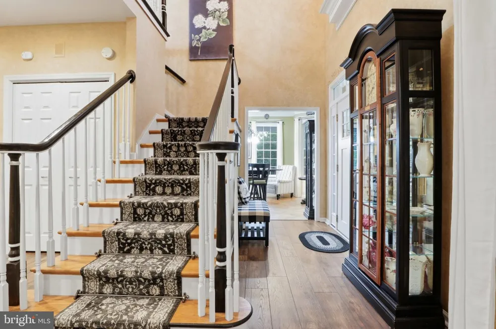 1709 COUNTRY MANOR York, PA 17408