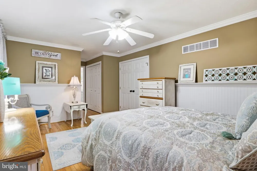 1709 COUNTRY MANOR York, PA 17408