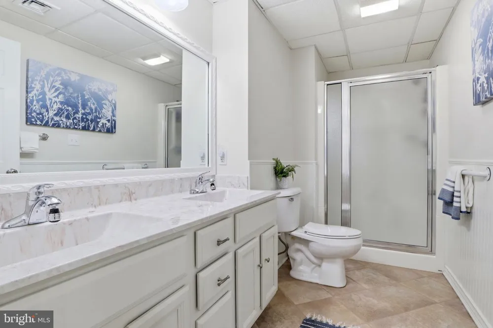 1709 COUNTRY MANOR York, PA 17408