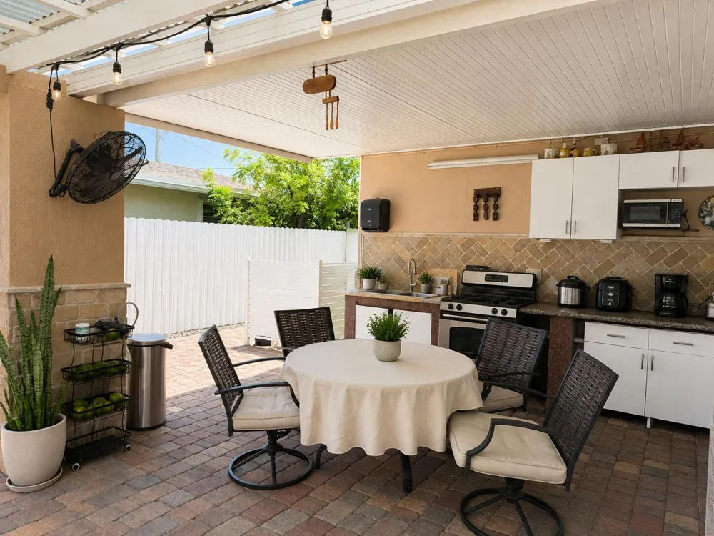 1905 S FLORIDA MANGO ROAD West Palm Beach, FL 33406