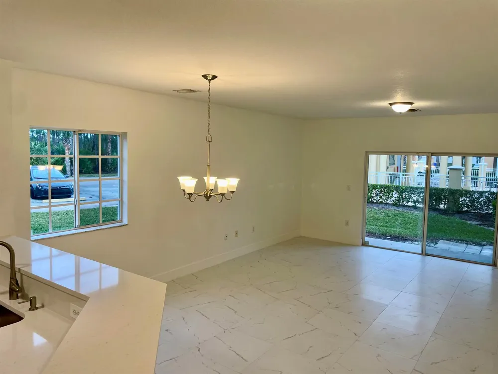 4987 SE Mariner Garden Circle SE Stuart, FL 34997