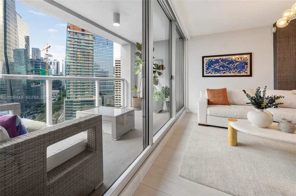 1541 Brickell Ave #A-1902 Miami, FL 33129