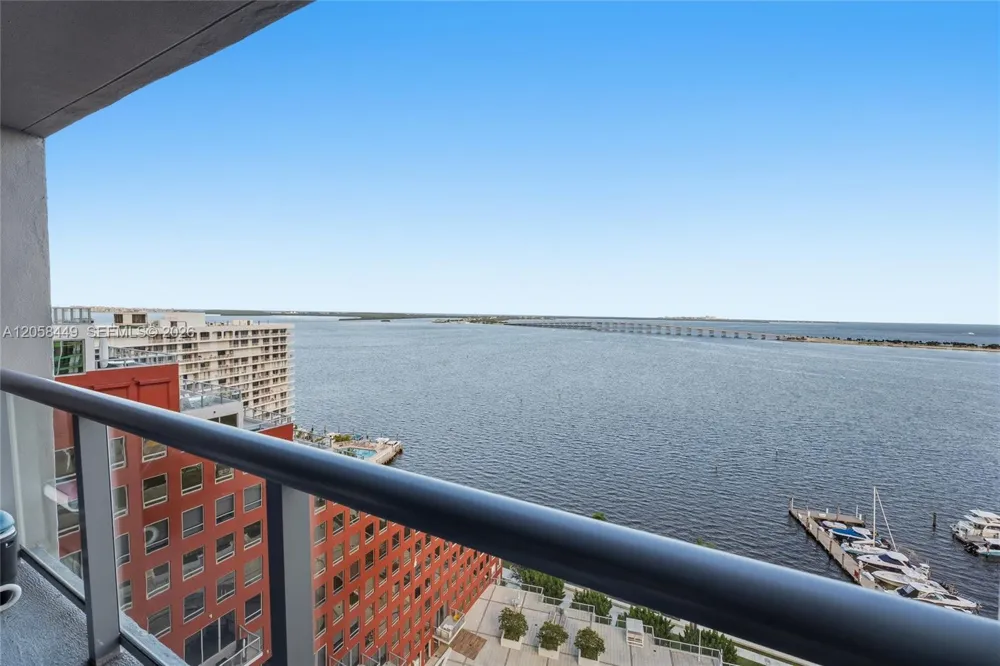 1541 Brickell Ave #A-1902 Miami, FL 33129