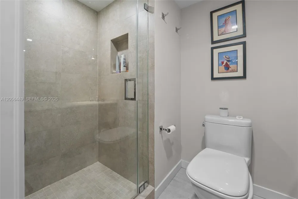 1541 Brickell Ave #A-1902 Miami, FL 33129