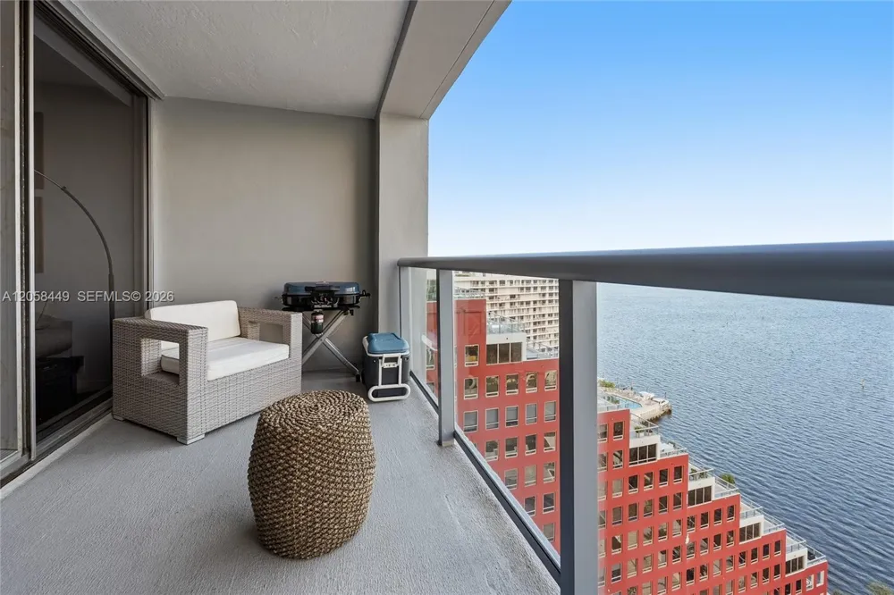 1541 Brickell Ave #A-1902 Miami, FL 33129