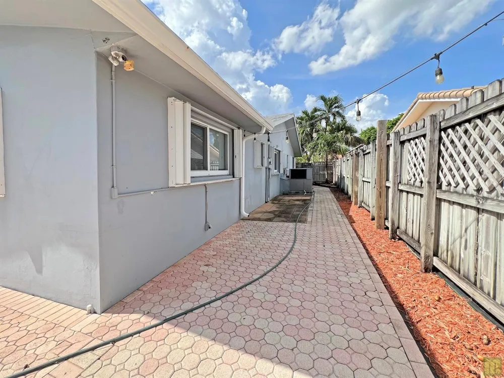3318 NW 68TH COURT Fort Lauderdale, FL 33309