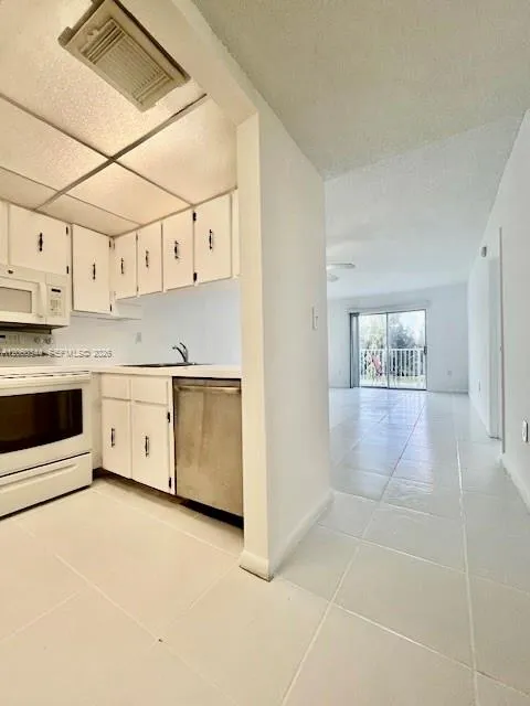Address Not Shown North Miami Beach, FL 33160