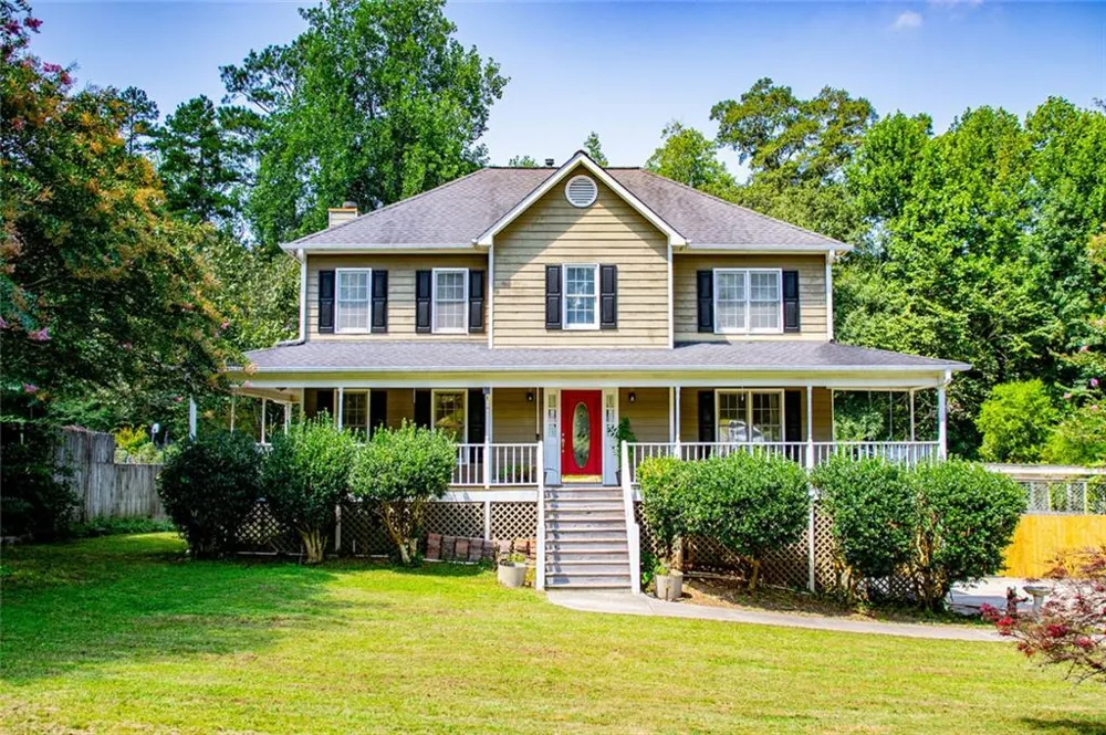 327 Swan Drive Hiram, GA 30141