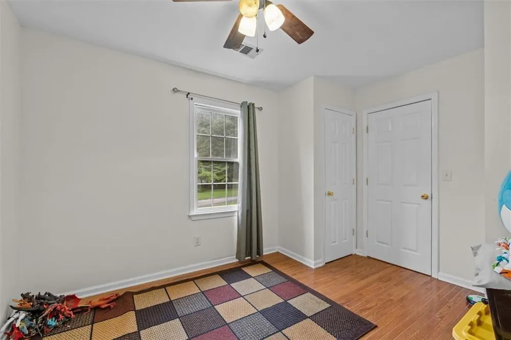 327 Swan Drive Hiram, GA 30141