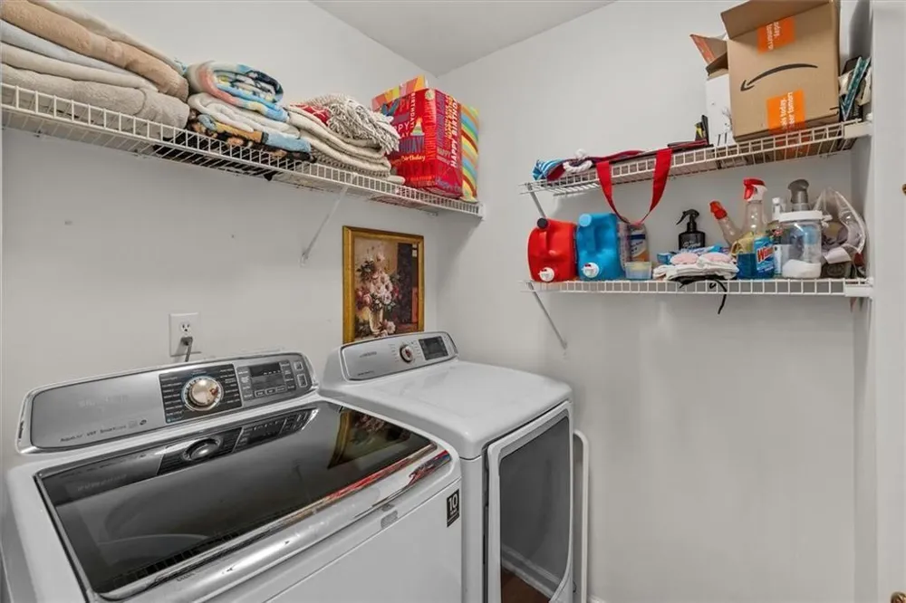 327 Swan Drive Hiram, GA 30141