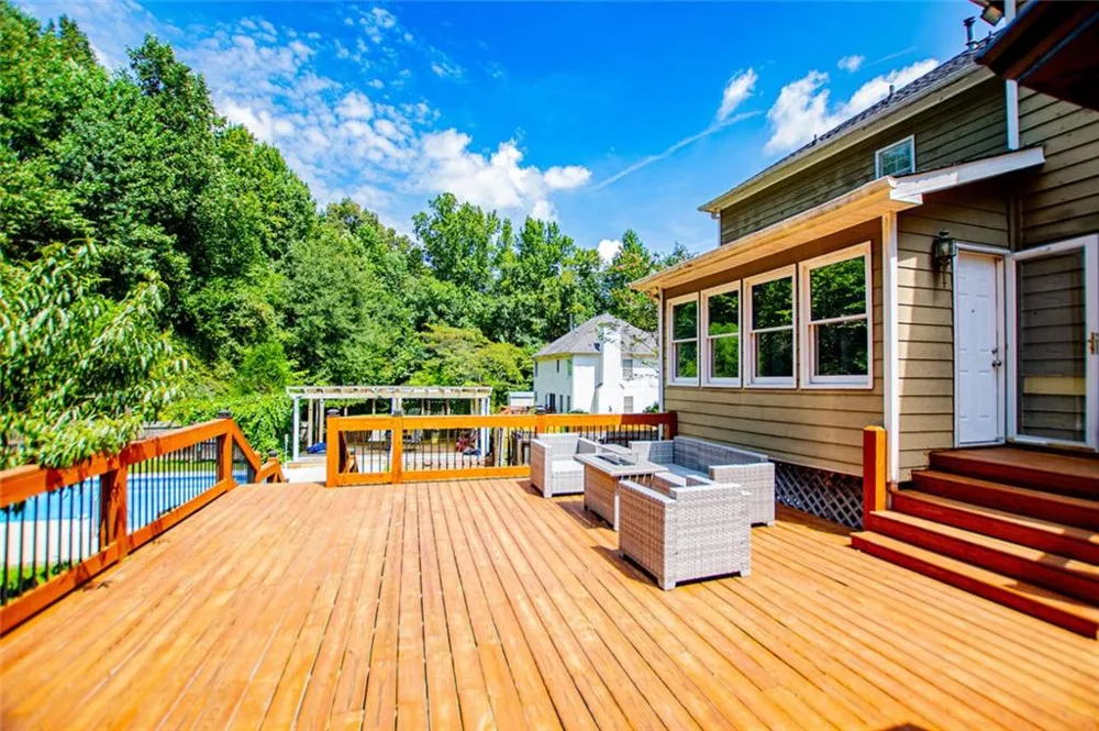 327 Swan Drive Hiram, GA 30141