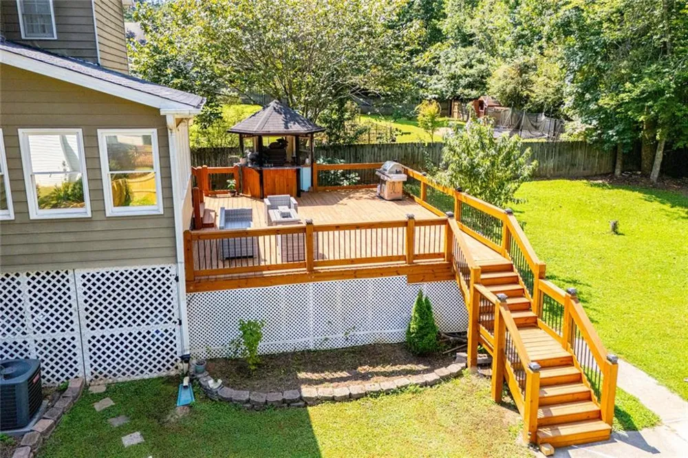 327 Swan Drive Hiram, GA 30141