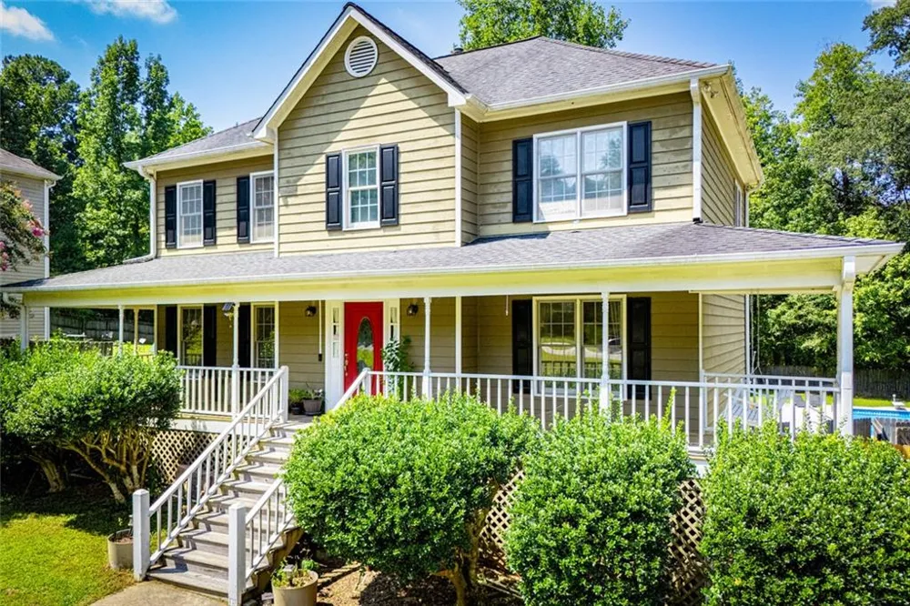 327 Swan Drive Hiram, GA 30141