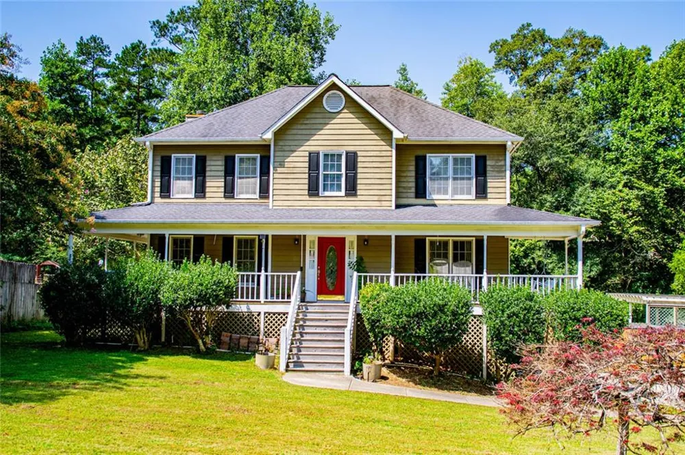 327 Swan Drive Hiram, GA 30141
