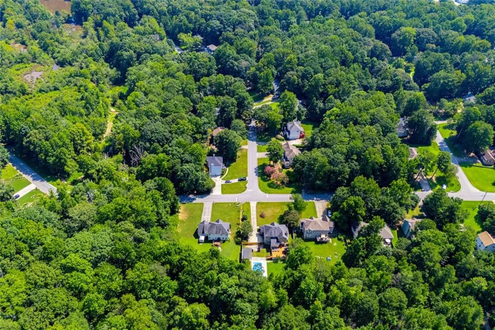 327 Swan Drive Hiram, GA 30141