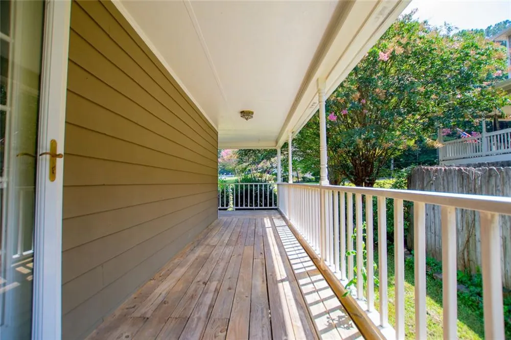 327 Swan Drive Hiram, GA 30141