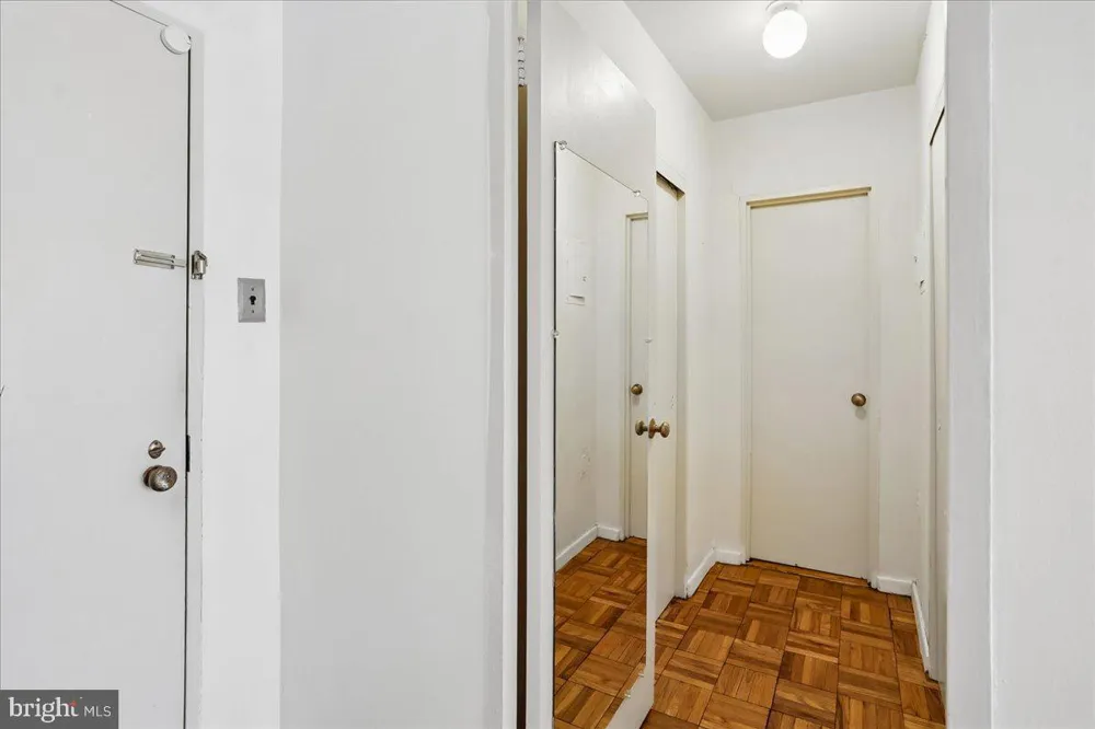 2475 VIRGINIA NW #220 Washington, DC 20037